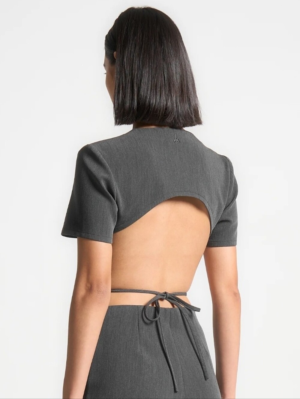 Manier De Voir | Curved Hem Backless Top with Tie - Dark Grey Size US 4